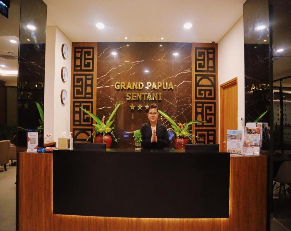 Grand Papua Hotel Sentani WEST PAPUA Экстерьер фото